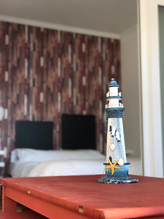 Aparthotel Corcubion Playa De Quenxe 외부 사진