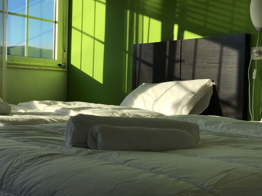 Aparthotel Corcubion Playa De Quenxe 외부 사진